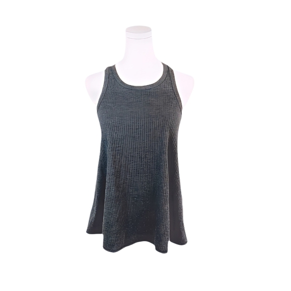 Betsey Johnson Gray Ribbed Knit Racerback Top S Relaxed Fit Split Back Summer - Picture 1 of 4